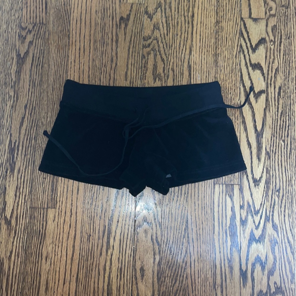 COPY - NWT Hard Tail Junior Medium Black shorts